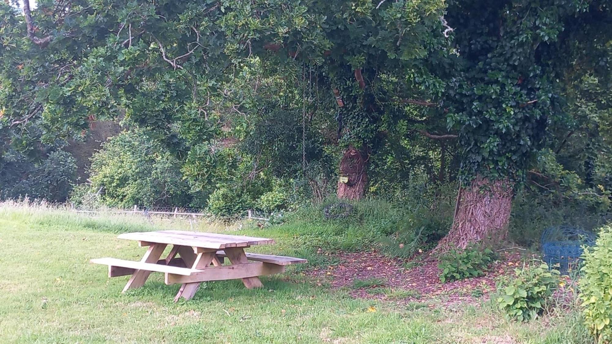 Tente Insolite En Pleine Nature Treduder 외부 사진